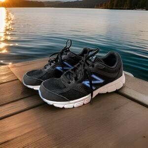 New Balance Women Sz 7 Running Shoes Sneakers 2022 460v2 TechRide Black Blue EUC